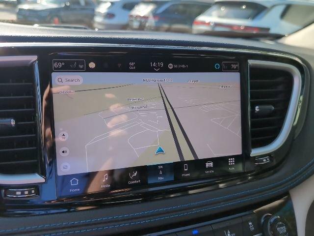 used 2021 Chrysler Pacifica car, priced at $17,750