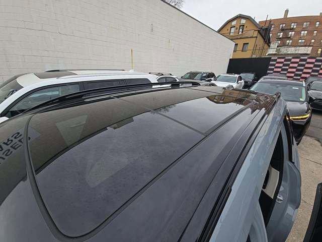 used 2024 BMW X7 car, priced at $72,000