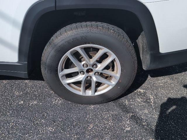 used 2023 Jeep Grand Cherokee L car, priced at $22,090