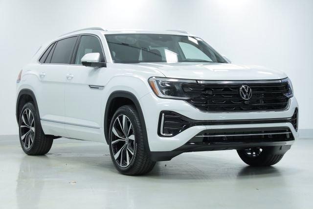 new 2026 Volkswagen Atlas Cross Sport car, priced at $54,248
