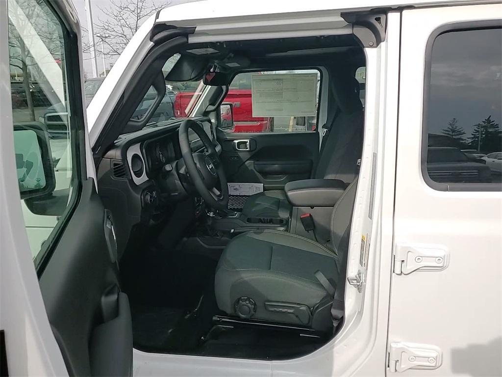 new 2026 Jeep Wrangler car, priced at $47,168