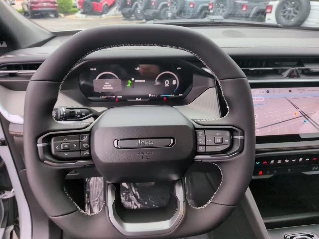 new 2026 Jeep Cherokee car, priced at $39,059