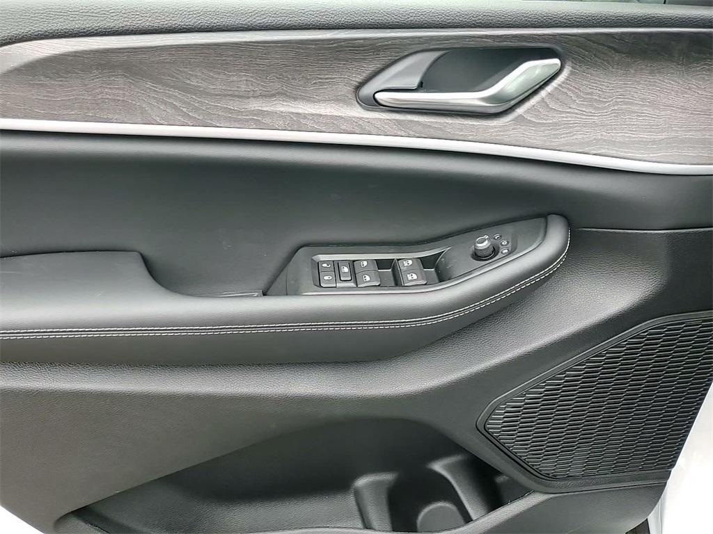 new 2026 Jeep Grand Cherokee car, priced at $46,876