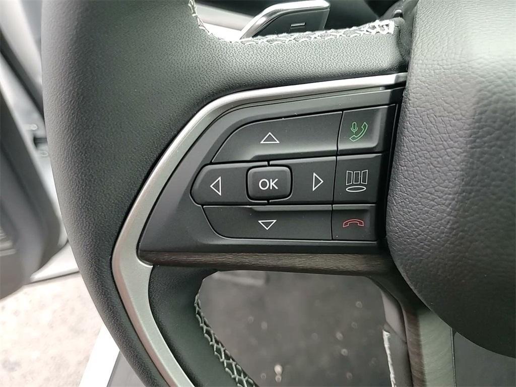 new 2026 Jeep Grand Cherokee car, priced at $46,876