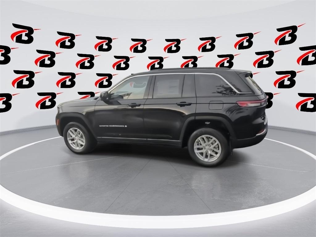 new 2025 Jeep Grand Cherokee car, priced at $34,525