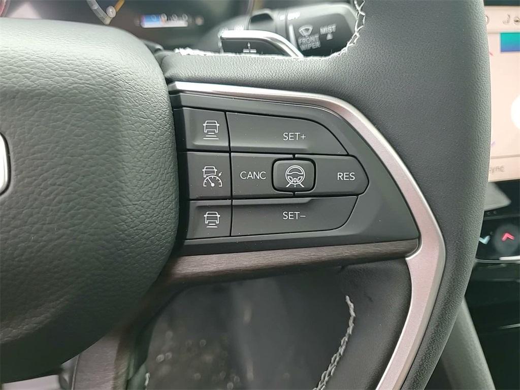 new 2026 Jeep Grand Cherokee L car, priced at $52,580