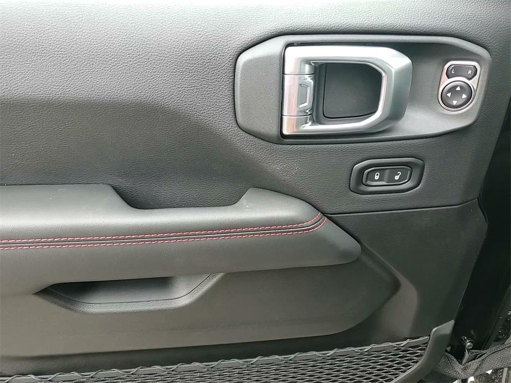 new 2026 Jeep Wrangler car, priced at $55,102