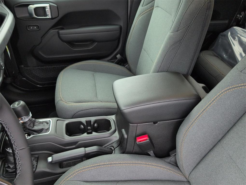 new 2026 Jeep Wrangler car, priced at $46,850