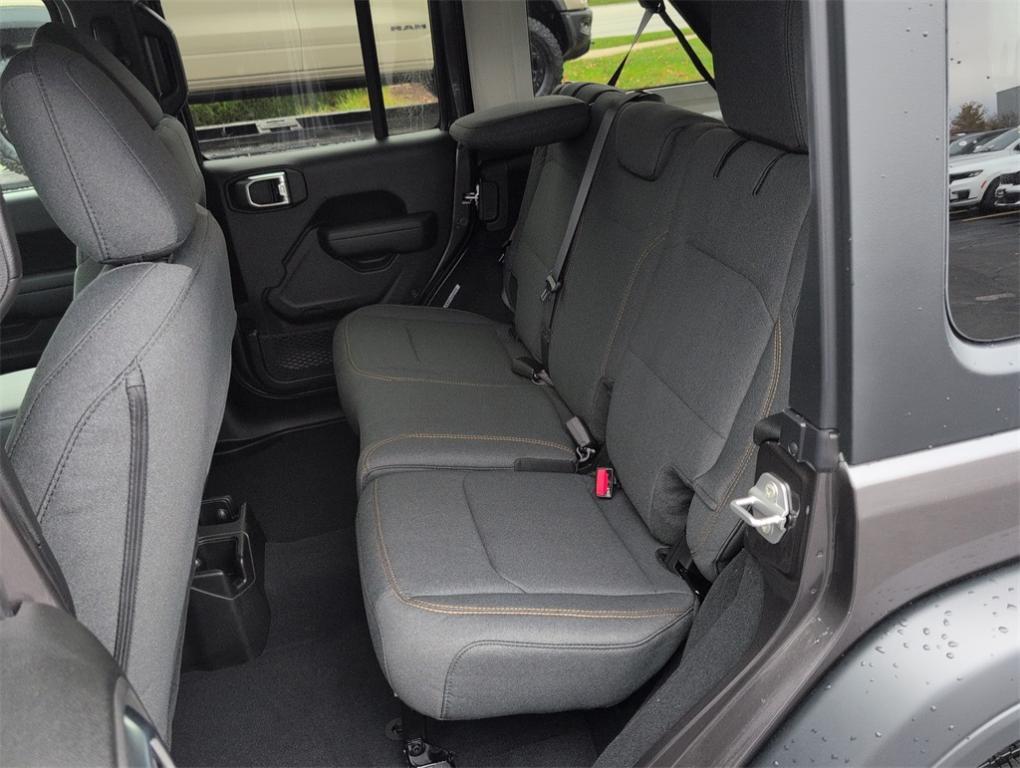 new 2026 Jeep Wrangler car, priced at $46,850