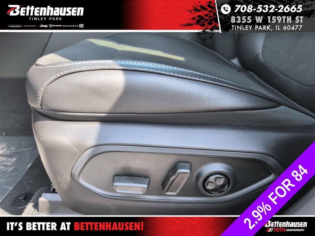 new 2026 Jeep Grand Cherokee car, priced at $41,261