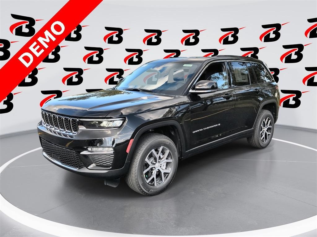 new 2025 Jeep Grand Cherokee car, priced at $39,433