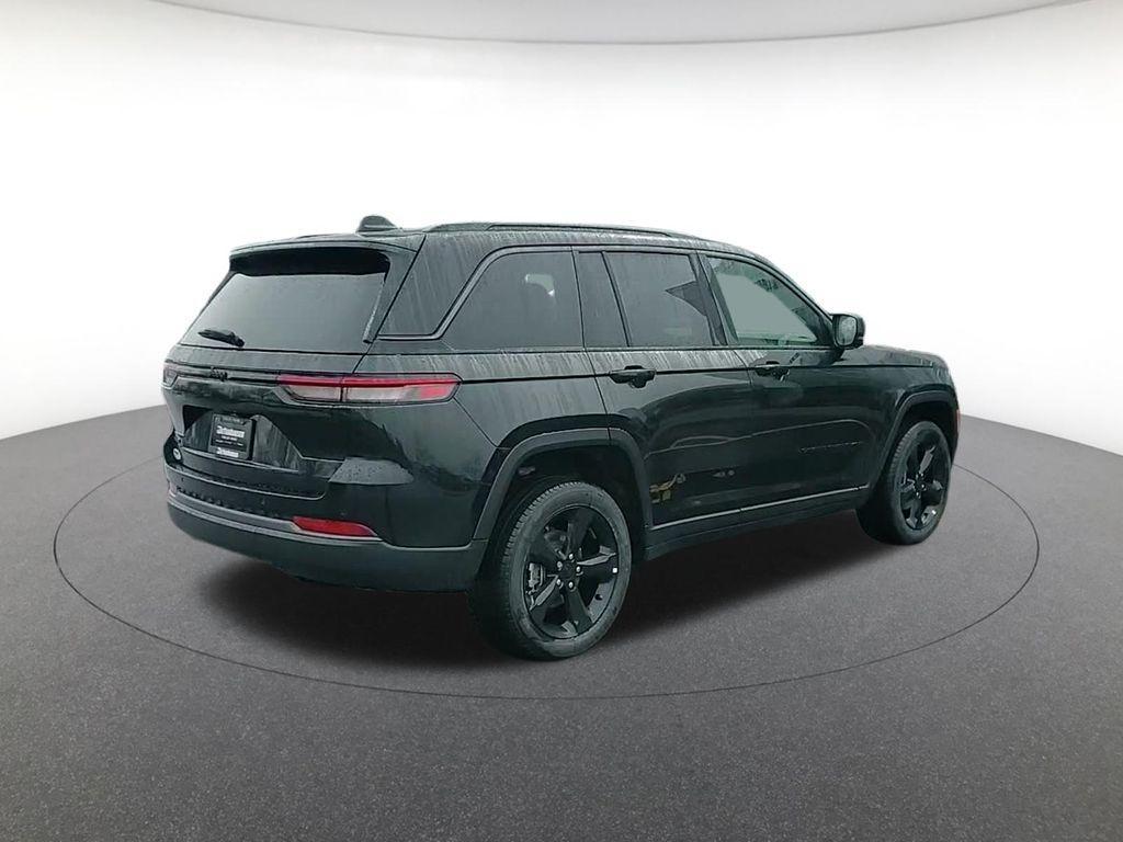 new 2026 Jeep Grand Cherokee car, priced at $48,239