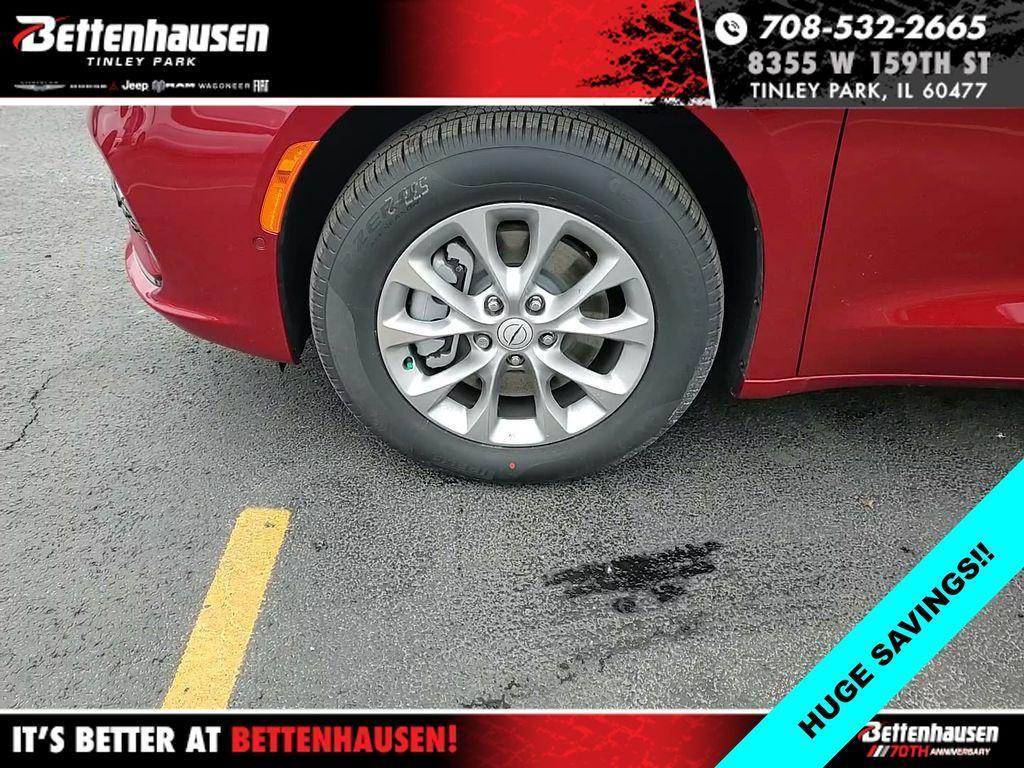 new 2026 Chrysler Pacifica car, priced at $45,499