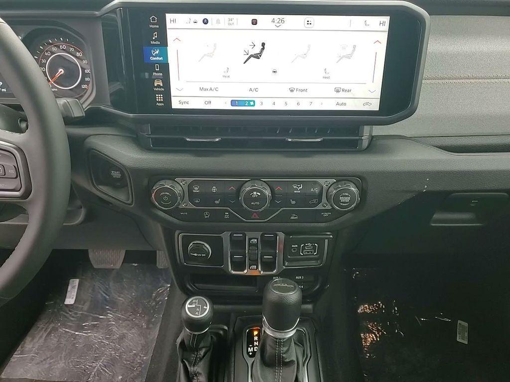 new 2026 Jeep Gladiator car, priced at $42,261