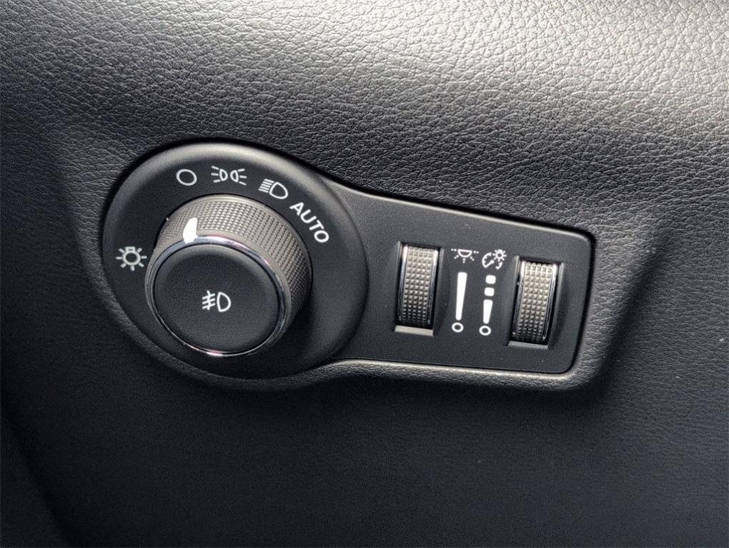 new 2026 Jeep Compass car, priced at $29,329