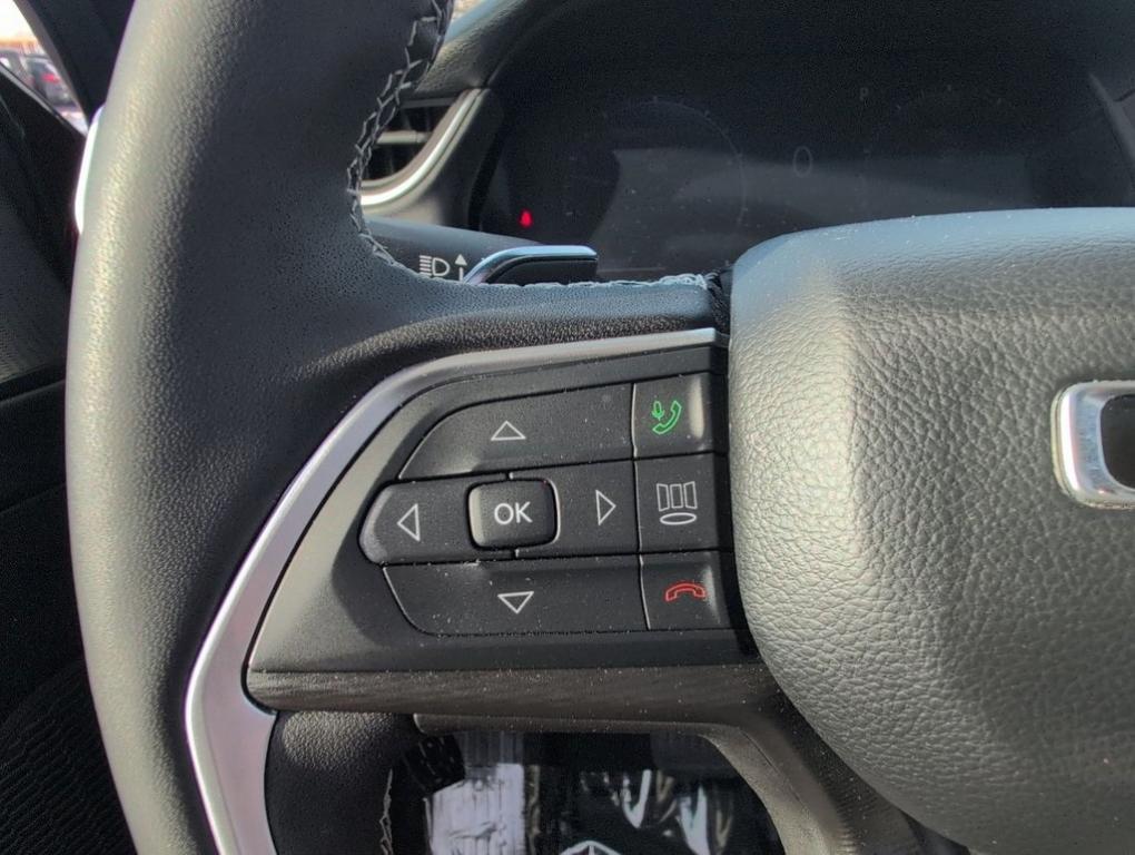 used 2025 Jeep Grand Cherokee L car, priced at $38,428