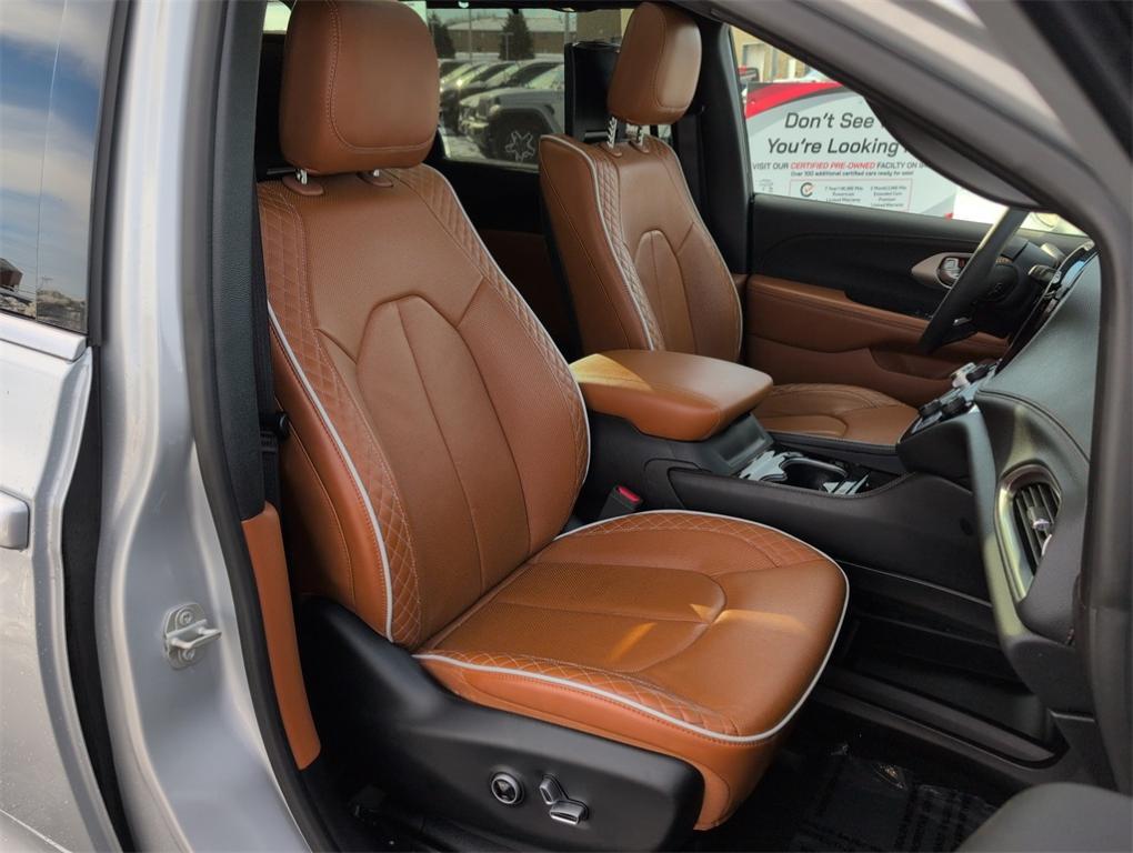 used 2024 Chrysler Pacifica car, priced at $43,489