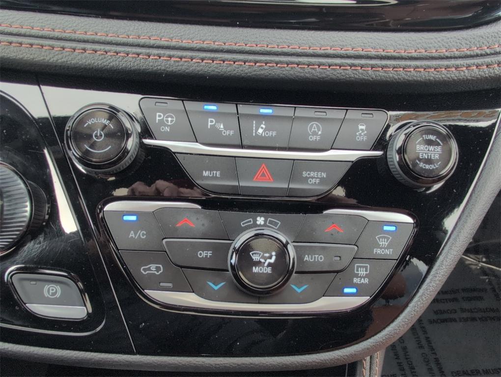 used 2024 Chrysler Pacifica car, priced at $43,489