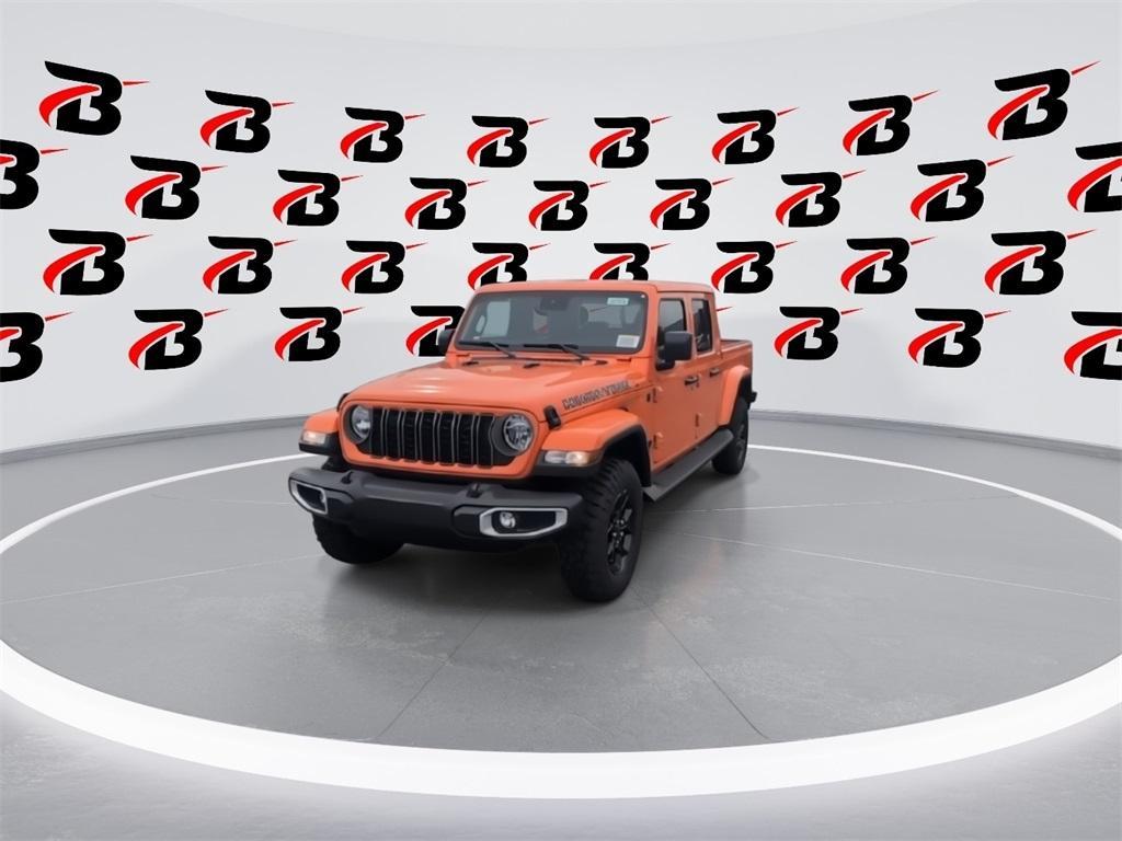new 2025 Jeep Gladiator car, priced at $43,298
