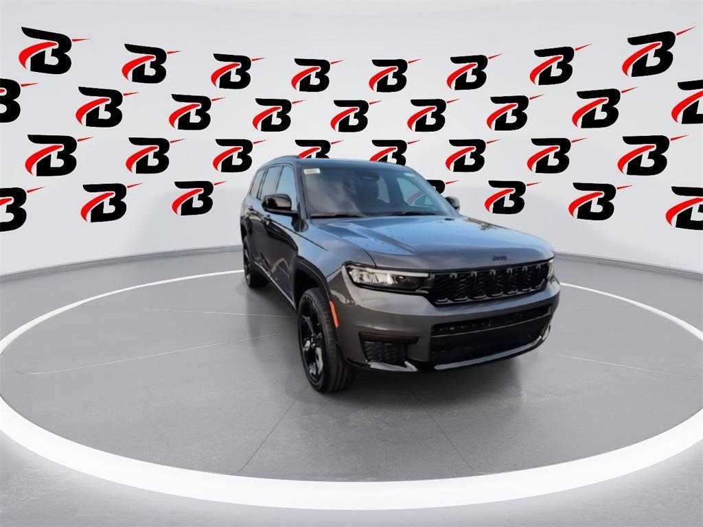 new 2025 Jeep Grand Cherokee L car, priced at $42,083