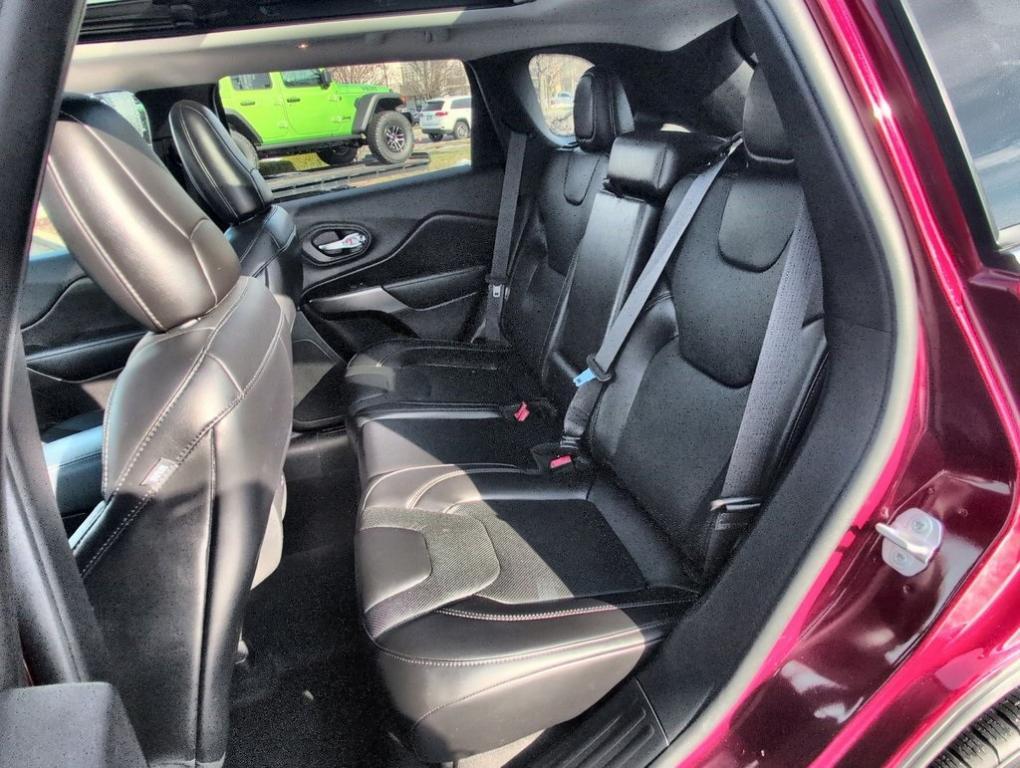 used 2020 Jeep Cherokee car, priced at $21,489