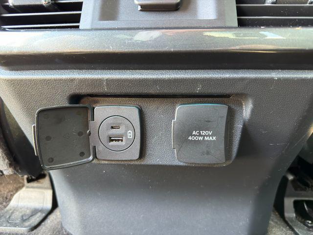 used 2022 Ford F-150 car, priced at $25,000