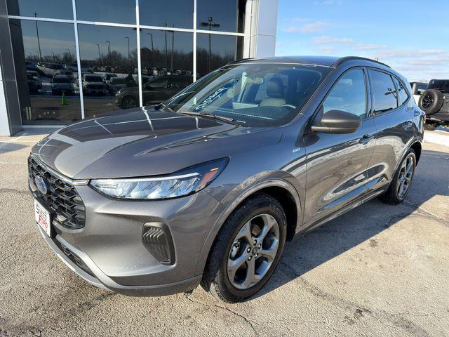 used 2024 Ford Escape car, priced at $21,999