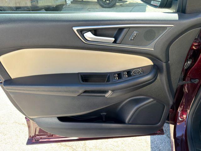 used 2022 Ford Edge car, priced at $25,450