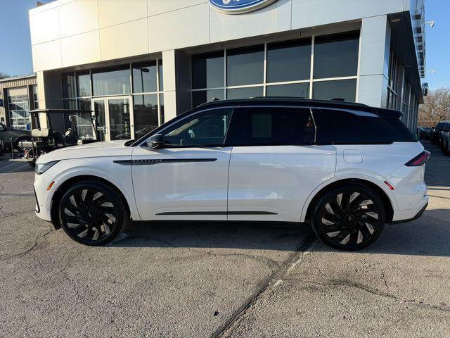 used 2024 Lincoln Nautilus car, priced at $56,499