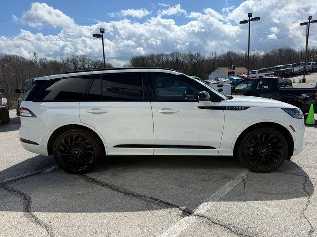 used 2025 Lincoln Aviator car, priced at $64,999