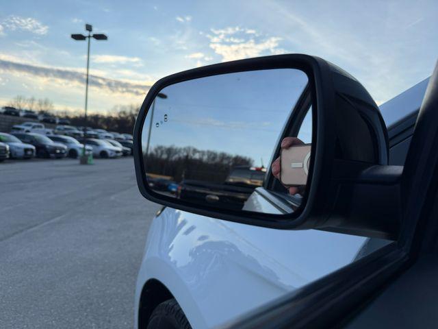 used 2022 Ford Edge car, priced at $21,699