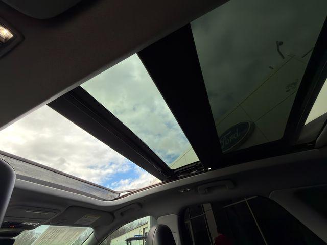 used 2022 Lincoln Corsair car, priced at $25,500