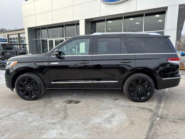 used 2024 Lincoln Navigator car, priced at $71,500