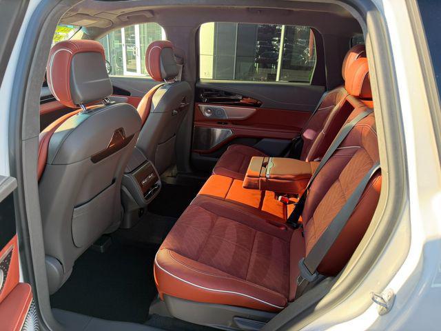 used 2024 Lincoln Nautilus car, priced at $56,999