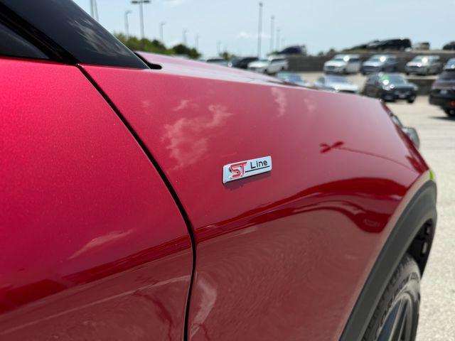 new 2025 Ford Explorer car, priced at $48,997