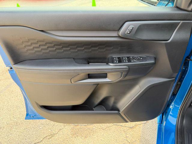 new 2025 Ford Ranger car, priced at $35,999