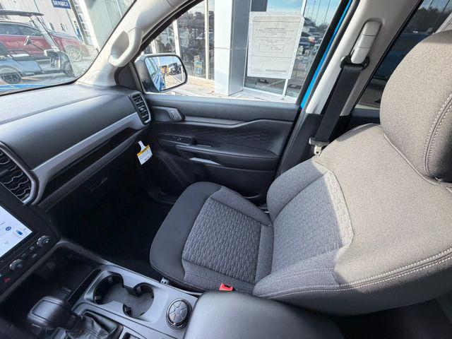 new 2025 Ford Ranger car, priced at $35,999