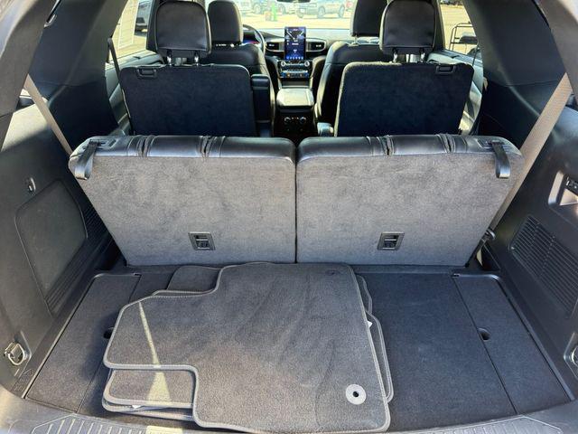 used 2022 Ford Explorer car, priced at $39,999