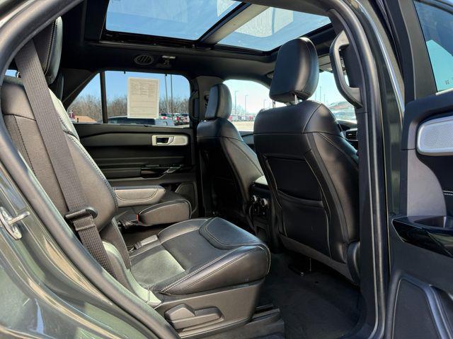 used 2022 Ford Explorer car, priced at $39,999