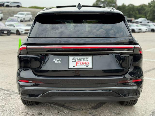 used 2024 Lincoln Nautilus car, priced at $59,699