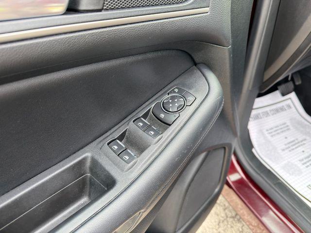 used 2022 Ford Edge car, priced at $25,499