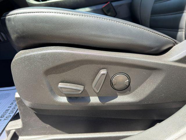 used 2023 Ford Edge car, priced at $28,498
