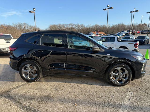 used 2023 Ford Escape car, priced at $20,799