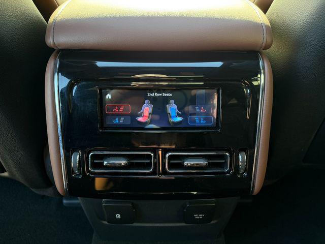 used 2025 Lincoln Aviator car, priced at $60,550