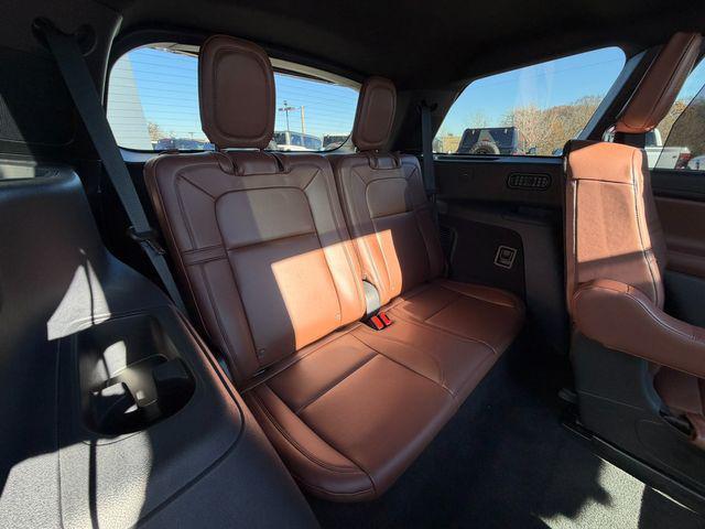 used 2025 Lincoln Aviator car, priced at $60,550