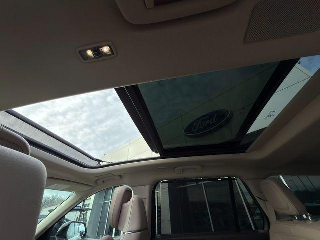 used 2024 Lincoln Aviator car, priced at $54,250