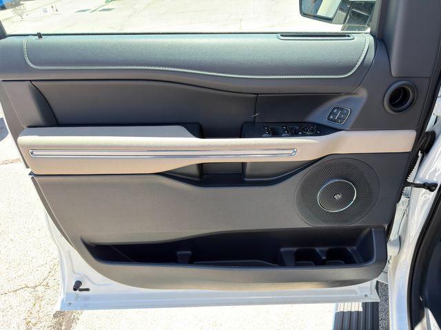 used 2024 Ford Expedition car, priced at $60,098