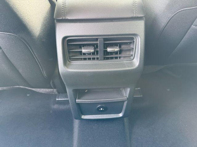 used 2024 Ford Edge car, priced at $25,499