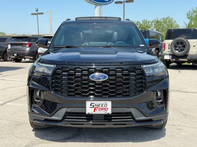 used 2025 Ford Explorer car, priced at $49,400