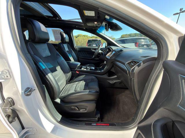 used 2019 Ford Edge car, priced at $23,000